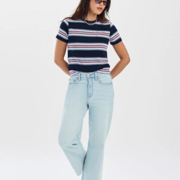 Daze Daze Denim Pleaser- High Rise Wide Ankle Jean D00017181ZZ