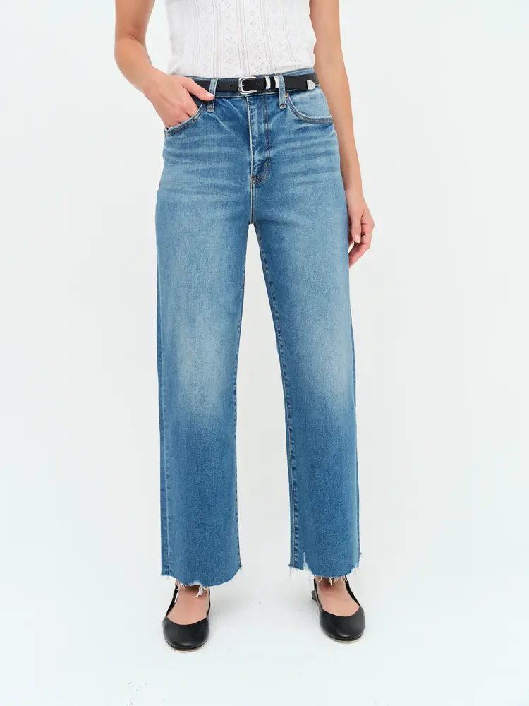 Daze Daze Denim Pleaser- High Rise Wide Ankle Jean D00017181ZZ