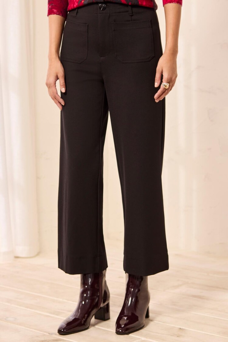 Tribal Tribal High Rise Fly Front Capri With Pockets 2241O