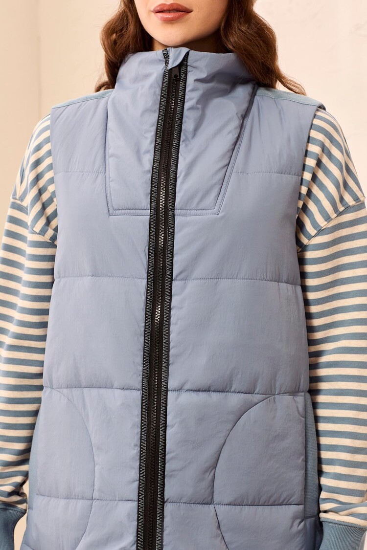 Tribal Tribal Zip Quilted Vest 2314O