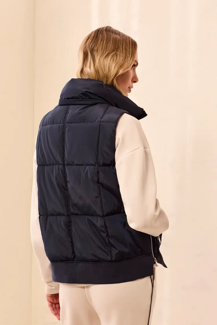 Tribal Tribal Quilted Vest with Removeable Hood 2247O