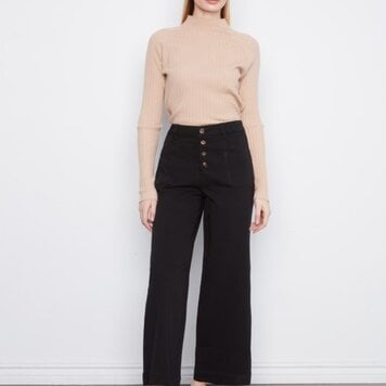Charlie B Charlie B Wide Leg Button Front Pants With Patch Pockets C5835