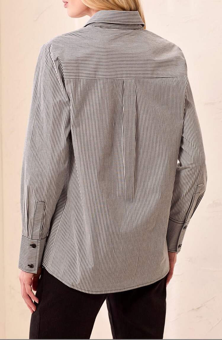 Tribal Tribal Long Sleeve Button Front Shirt With Side Panels 3204O