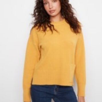 Charlie B Charlie B Crew Neck Cropped Sweater W/ Pockets C2052