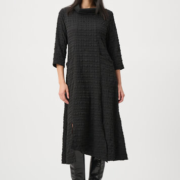 Joseph Ribkoff Joseph Ribkoff Bubble Jacquard Trapeze Dress With Memory Cowl 263132
