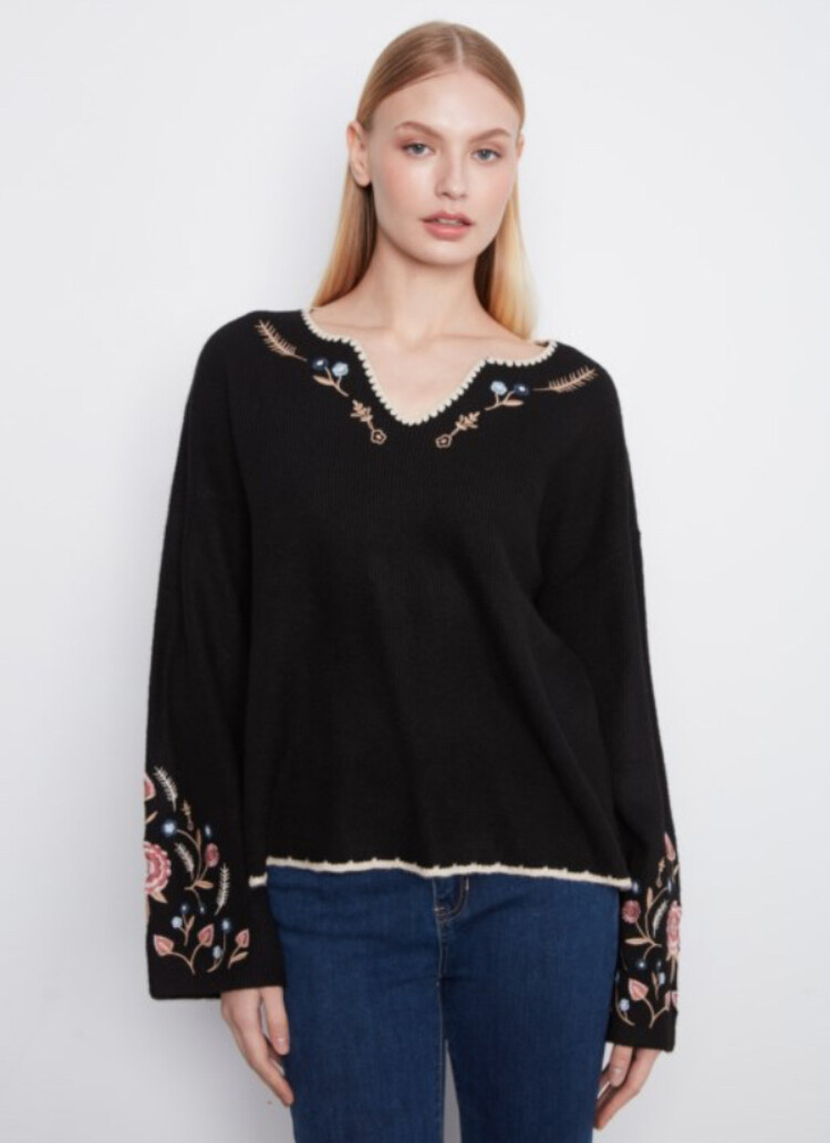 Charlie B Charlie B Ribbed V-Neck Notched Soutache Sweater C2879