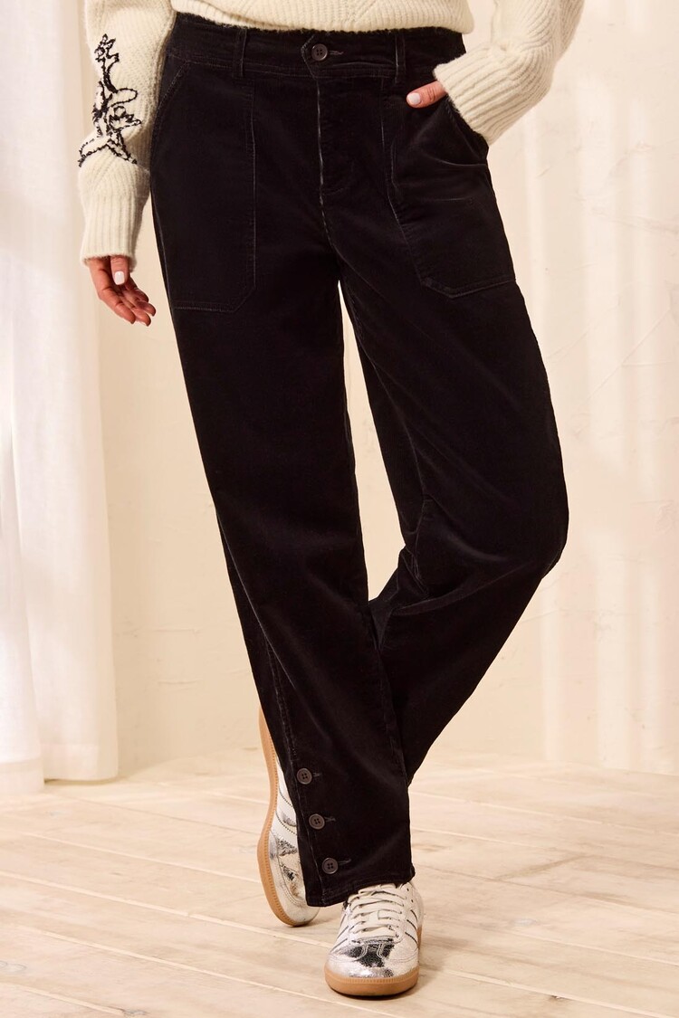 Tribal Tribal Front Fly Ankle Pant with Button 2323O