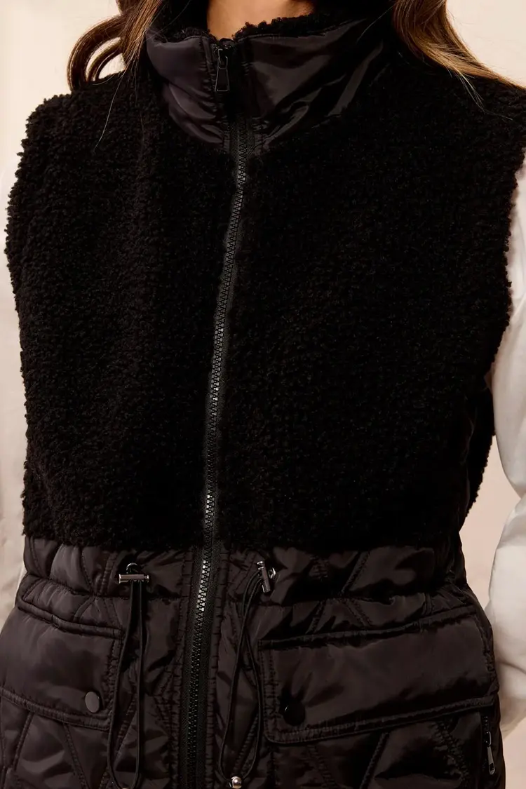 Tribal Tribal Sleeveless Mix Media Sherpa Vest 5940O