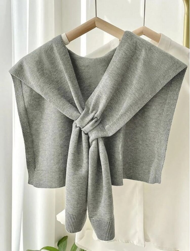 Shoulder Wrap Scarf/Cape