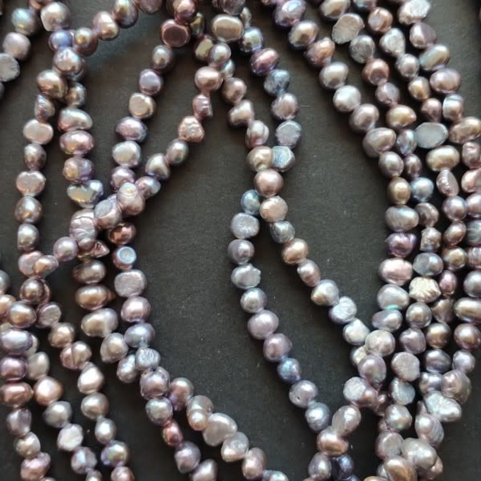 Freshwater Pearl strand -  Small Peacock