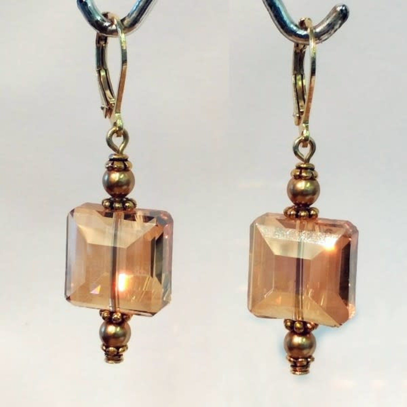 Bead Inspirations Crystal Square Champagne Earring Kit