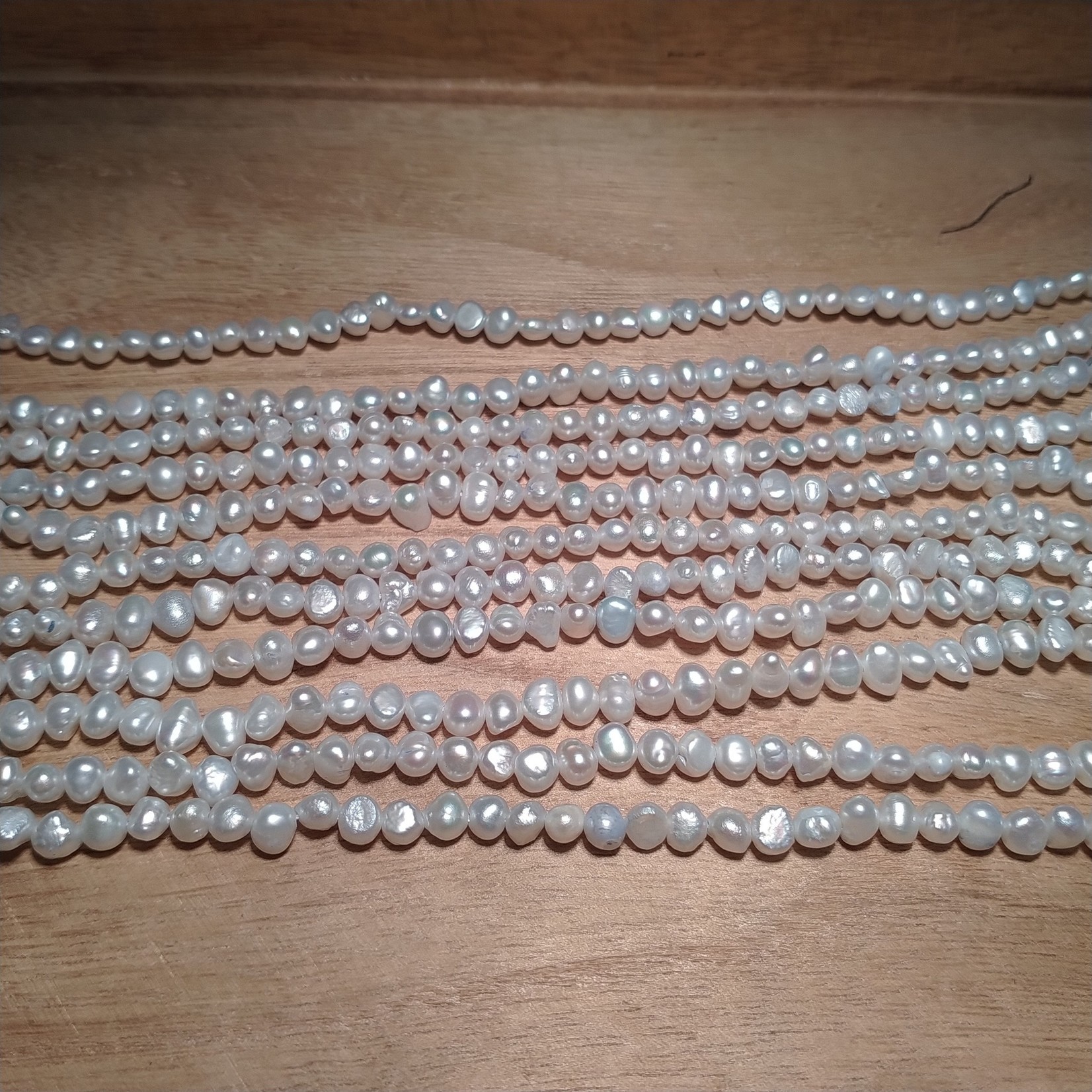 Freshwater Pearl strand -  8mm Pale Mint