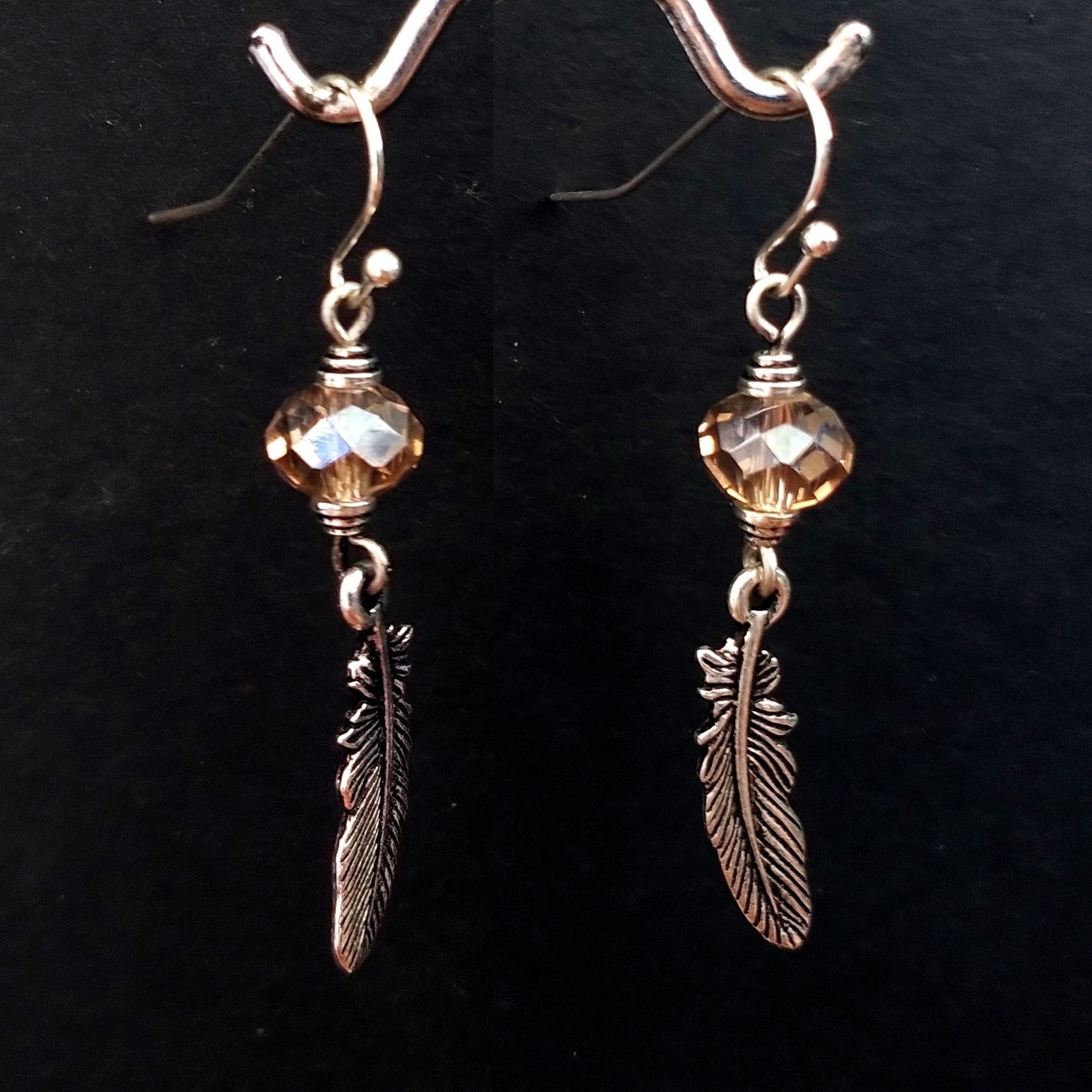 Plumage Golden Shadow Earring Kit