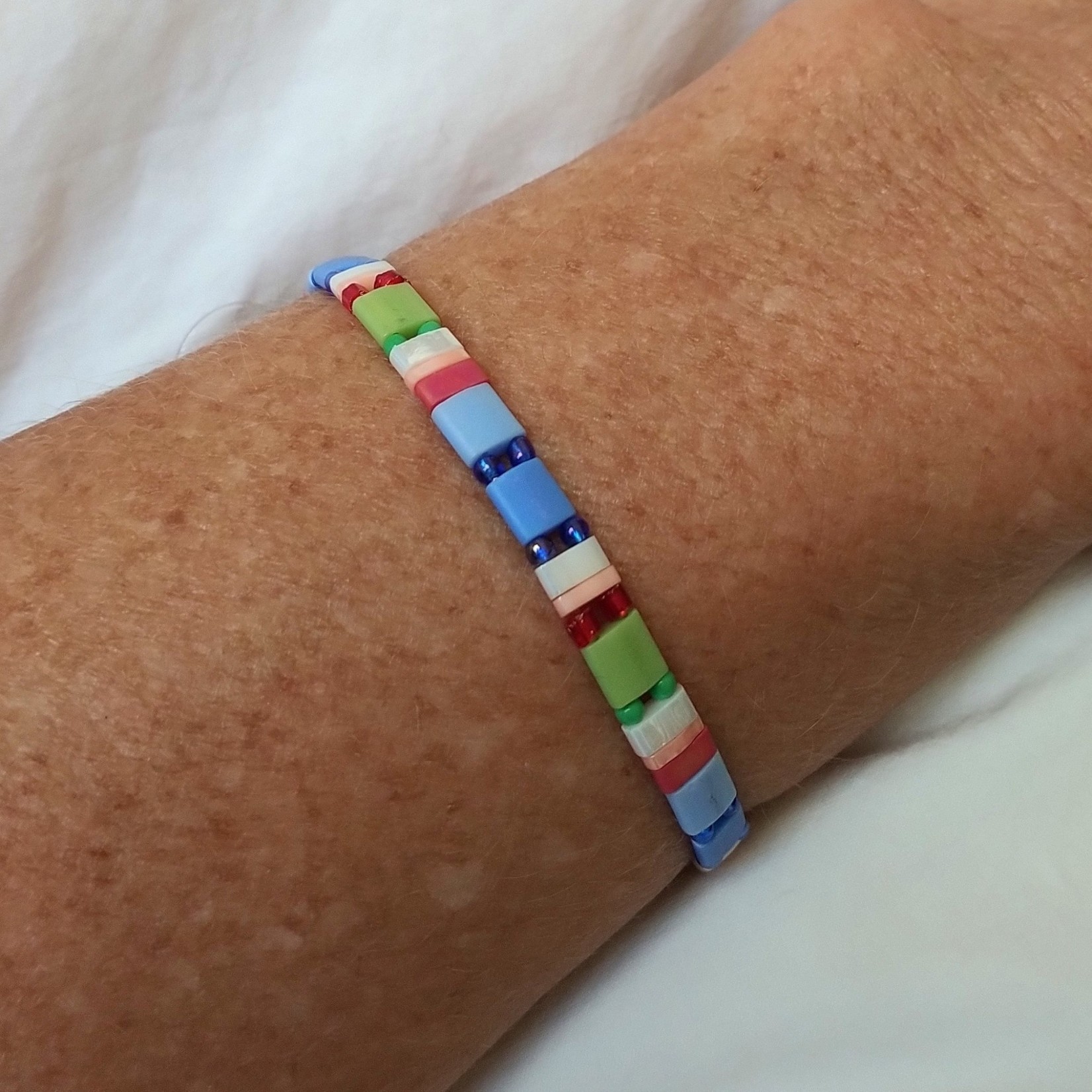 Tila Stacker Bracelet - Soft Cheer