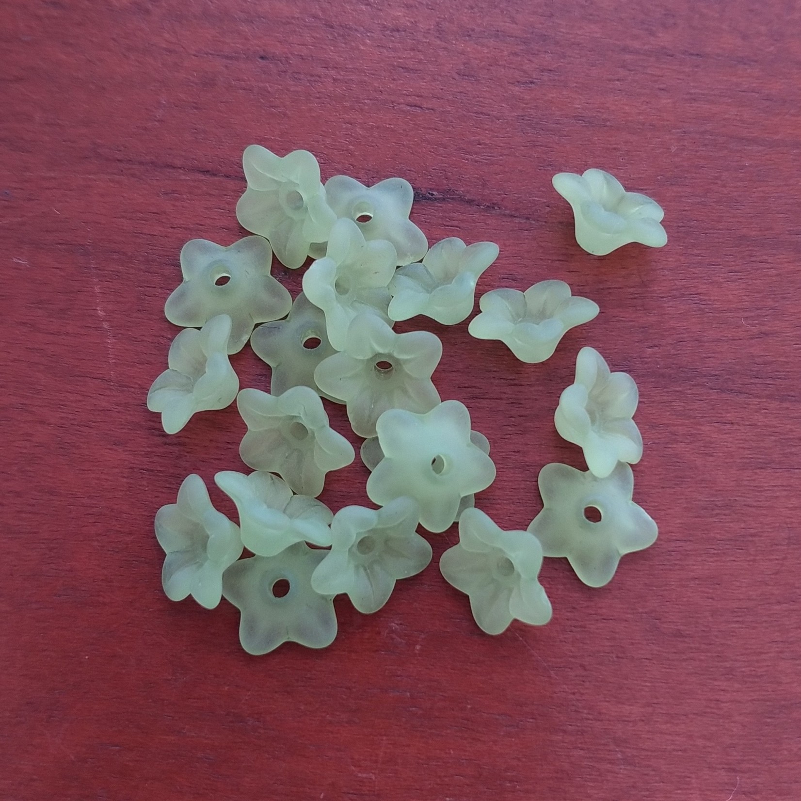 Lucite Flower Bead 10x4mm Green - 20 Pieces