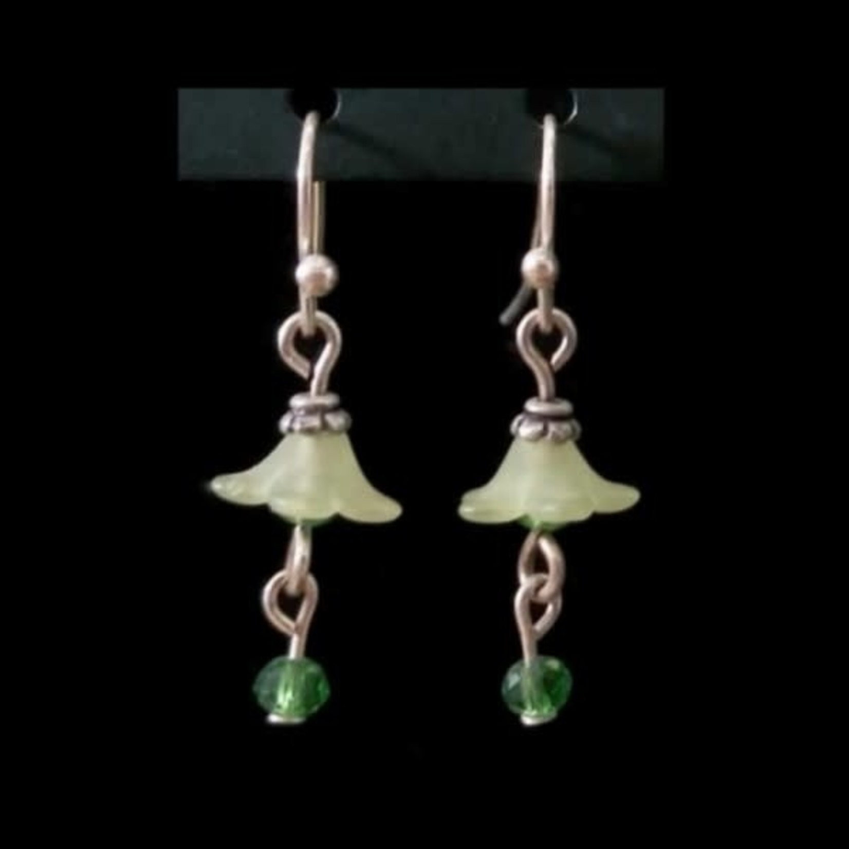 Delicata Green Earrings - Ready to Wear