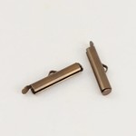 Vintaj Vintaj Brass Bead Pod Toggle Bar