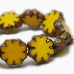 Cactus Flower  9mm Yellow with Picasso Finish