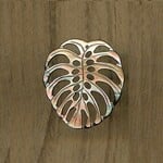 Monstera Pendant Carved Mother Of Pearl Black Small