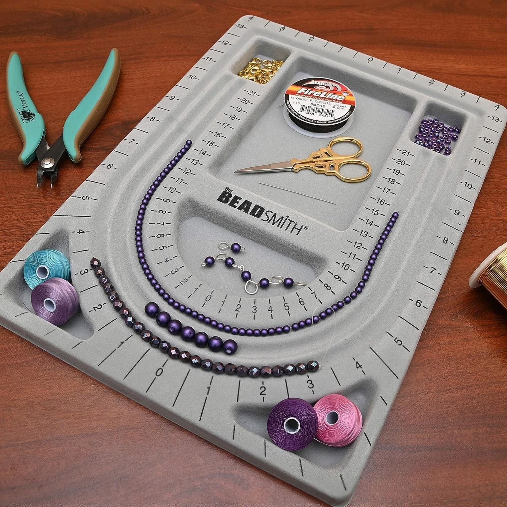 Bead Board with Removable Cover