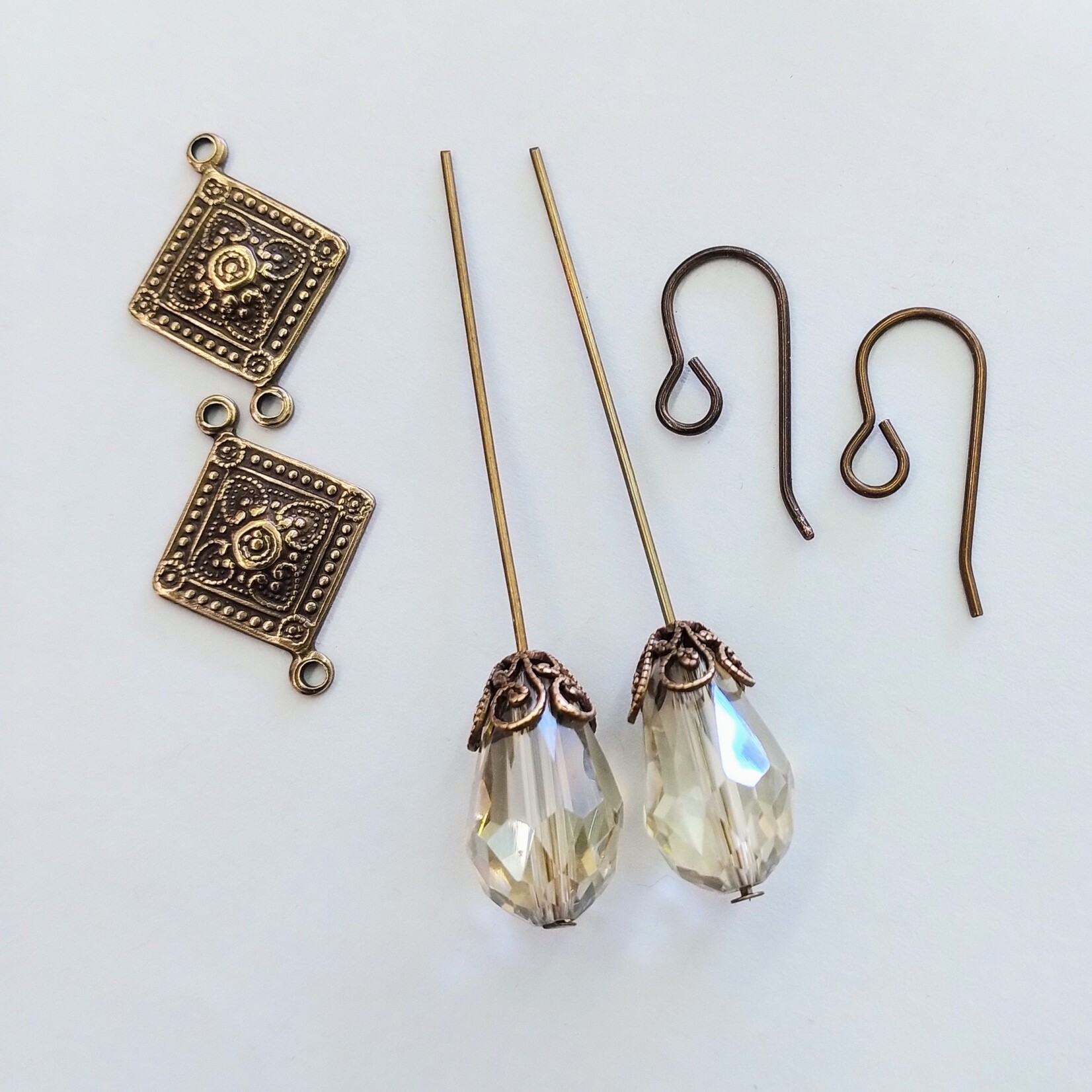 Bead Inspirations Champagne Teardrop Tile Earring Kit
