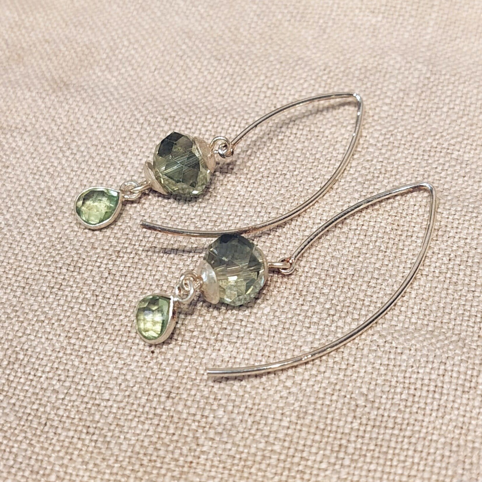 Green Amethyst Quartz 10mm Sterling Silver Teardrop Bezeled Drop