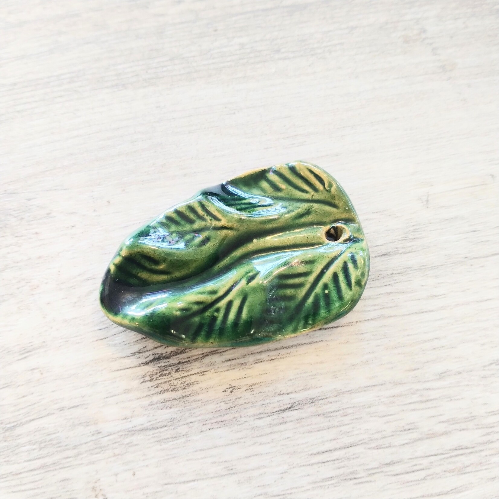 Kazuri Ceramic Leaf Pendant Green