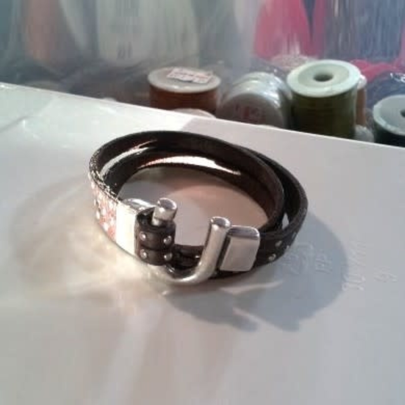 Leather Horseshoe Clasp 10mm Silver Plated
