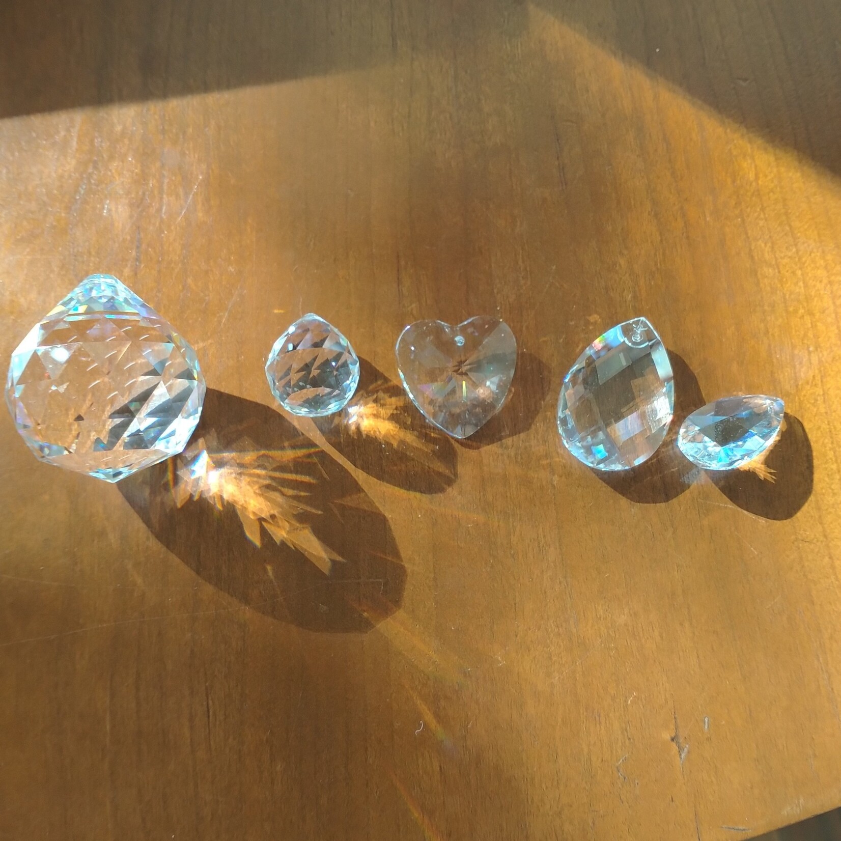 Crystal Prism Heart 28mm