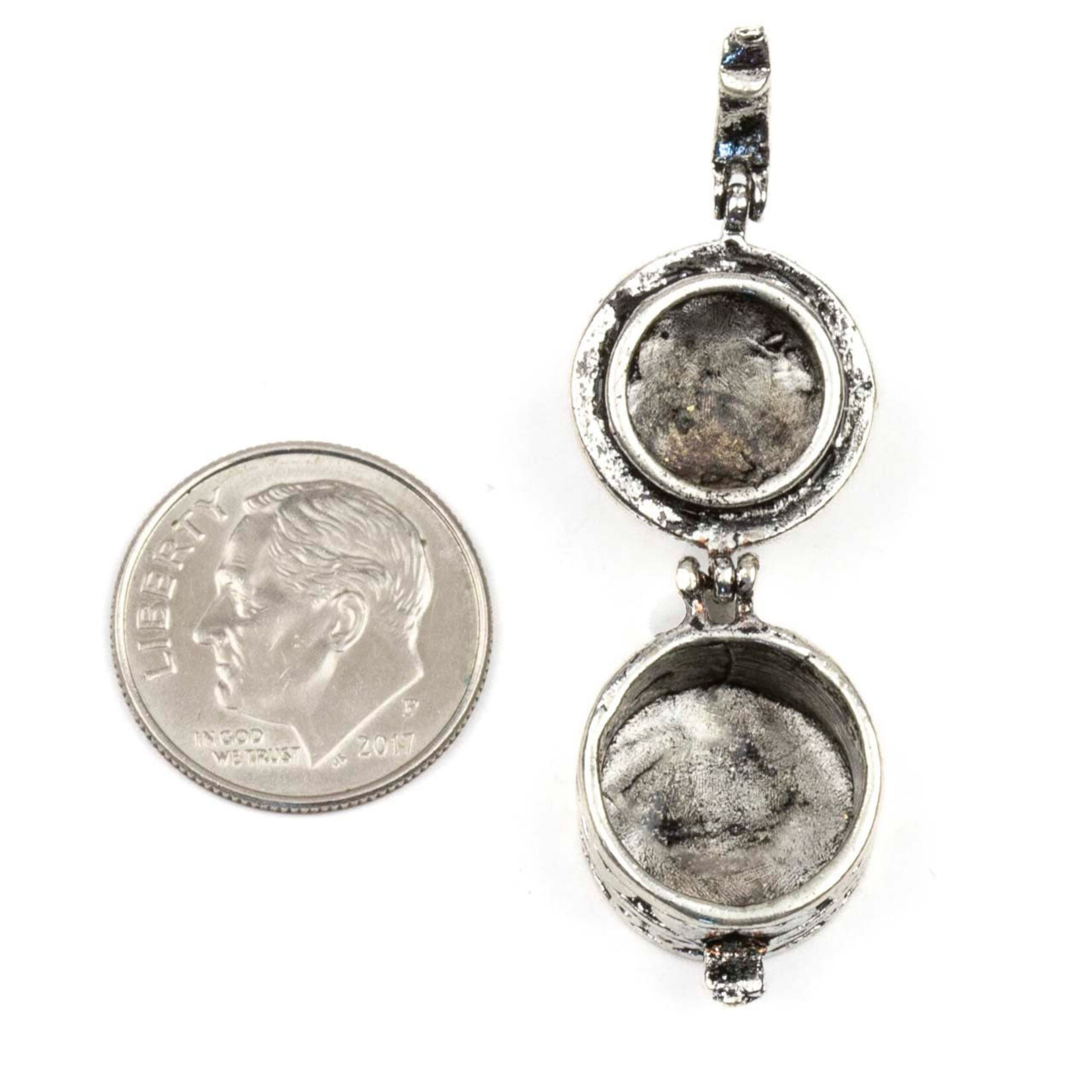 Cylindrical Hat Box Prayer Box with Hearts - Silver 27x31mm