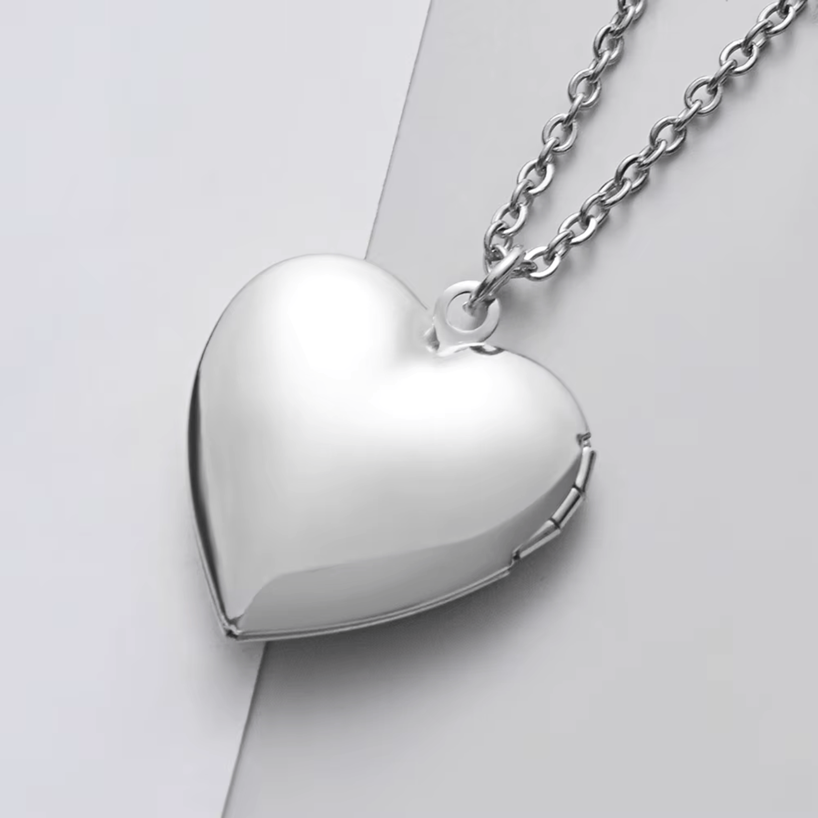 Heart Locket 27mm Necklace Silver - Ready to Wear