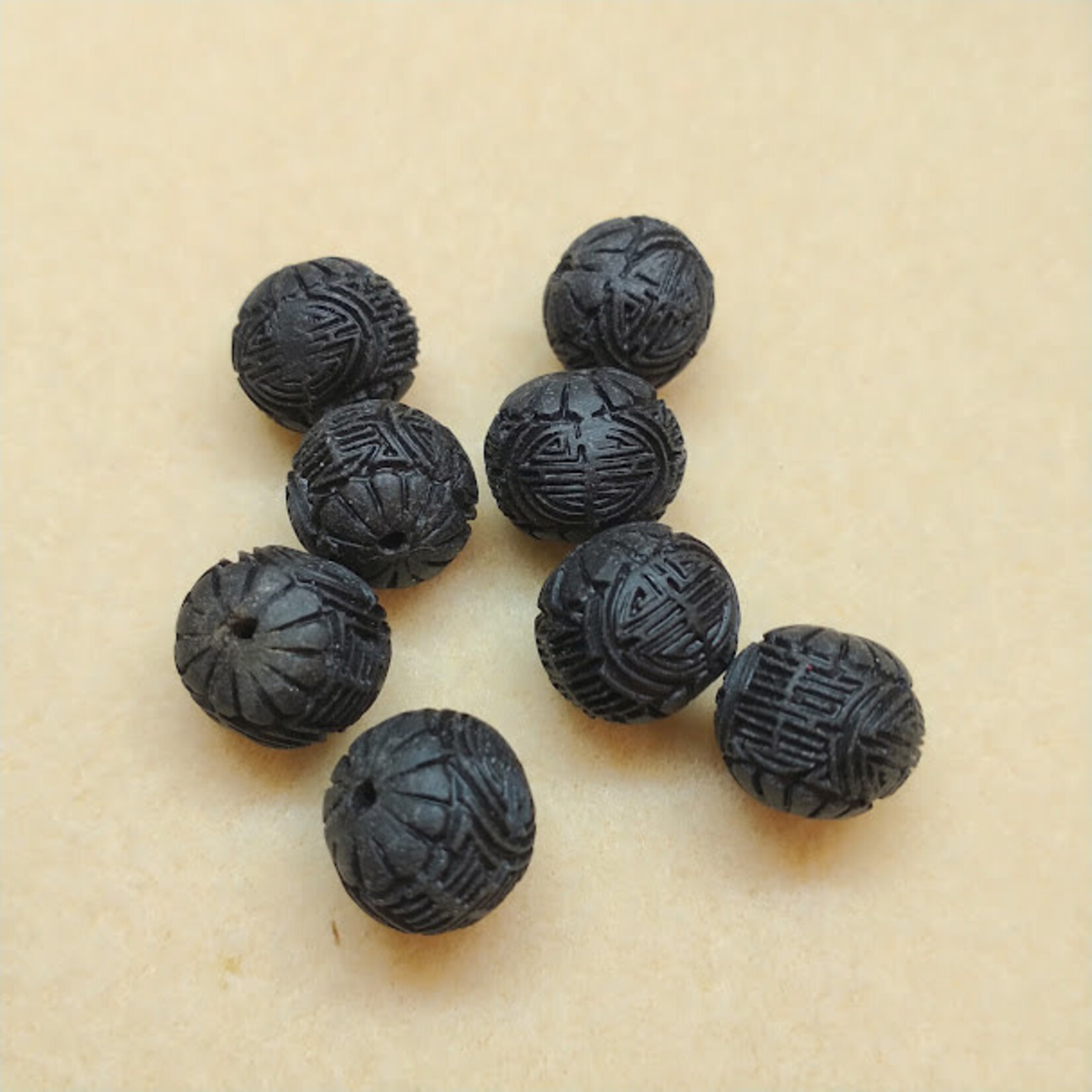 Carved Wood 15mm Oval Black Bead