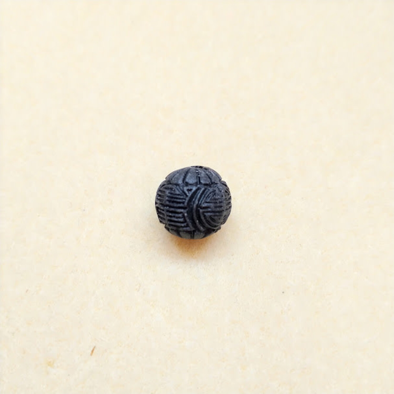 Carved Wood 15mm Oval Black Bead