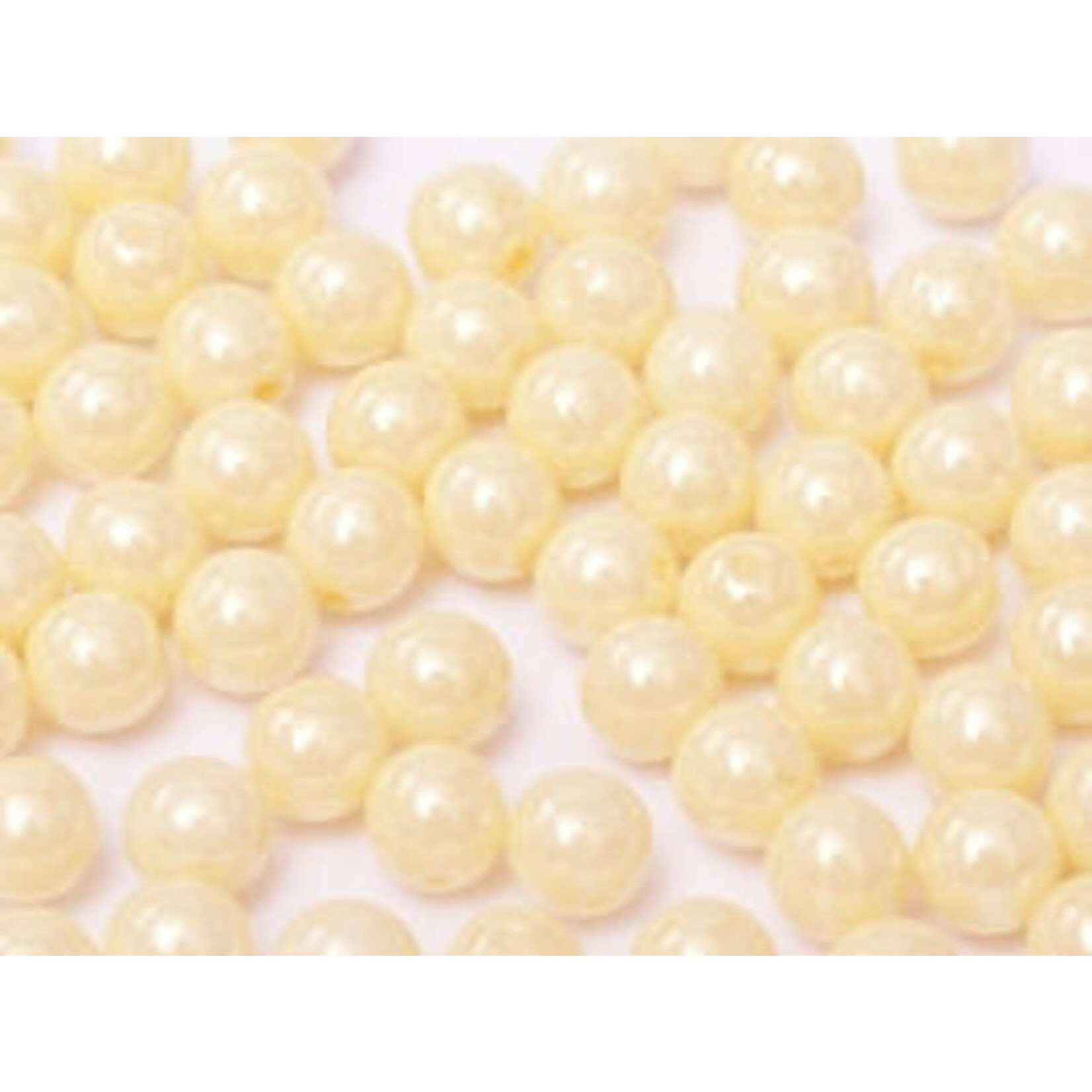 Druk Glass Bead Cream Luster 4mm Round - Bag of 25