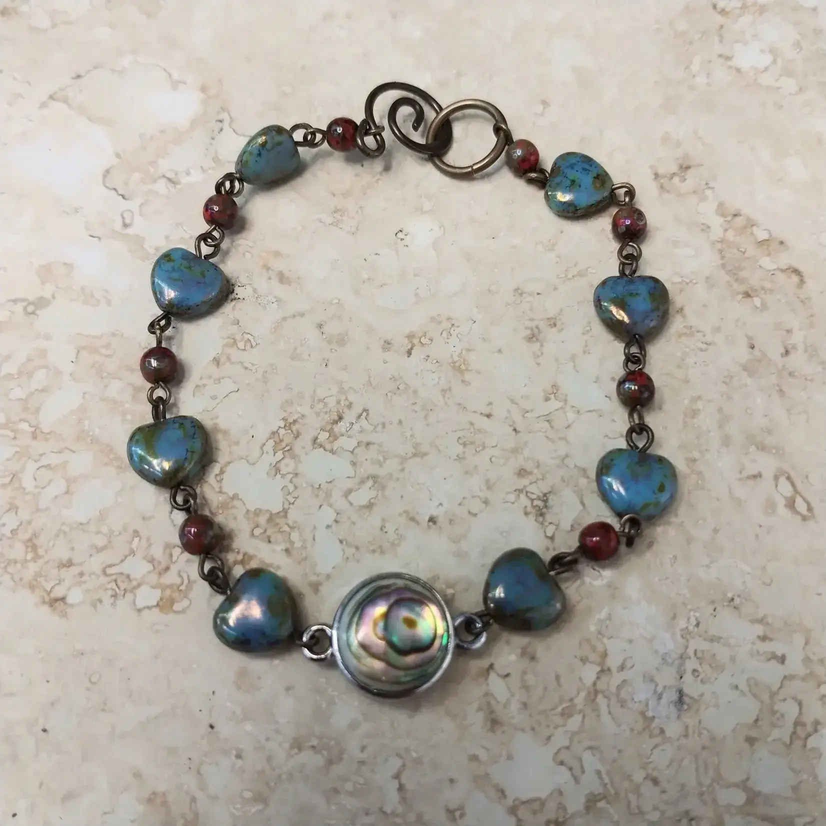 Free Intro to Jewelry Making Class - Saturday, October 4th, 2025: 12:00 - 12:30pm