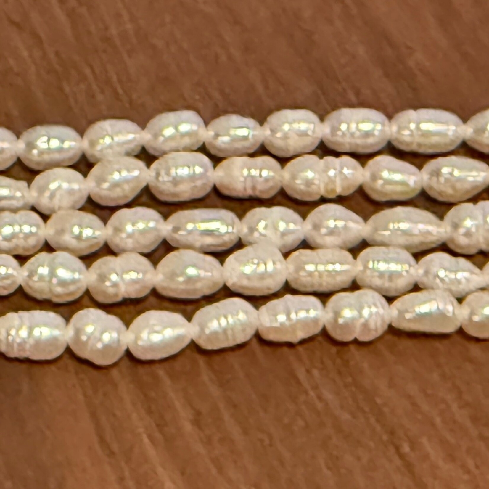 Freshwater Rice Pearl  4x5mm White Bead Strand