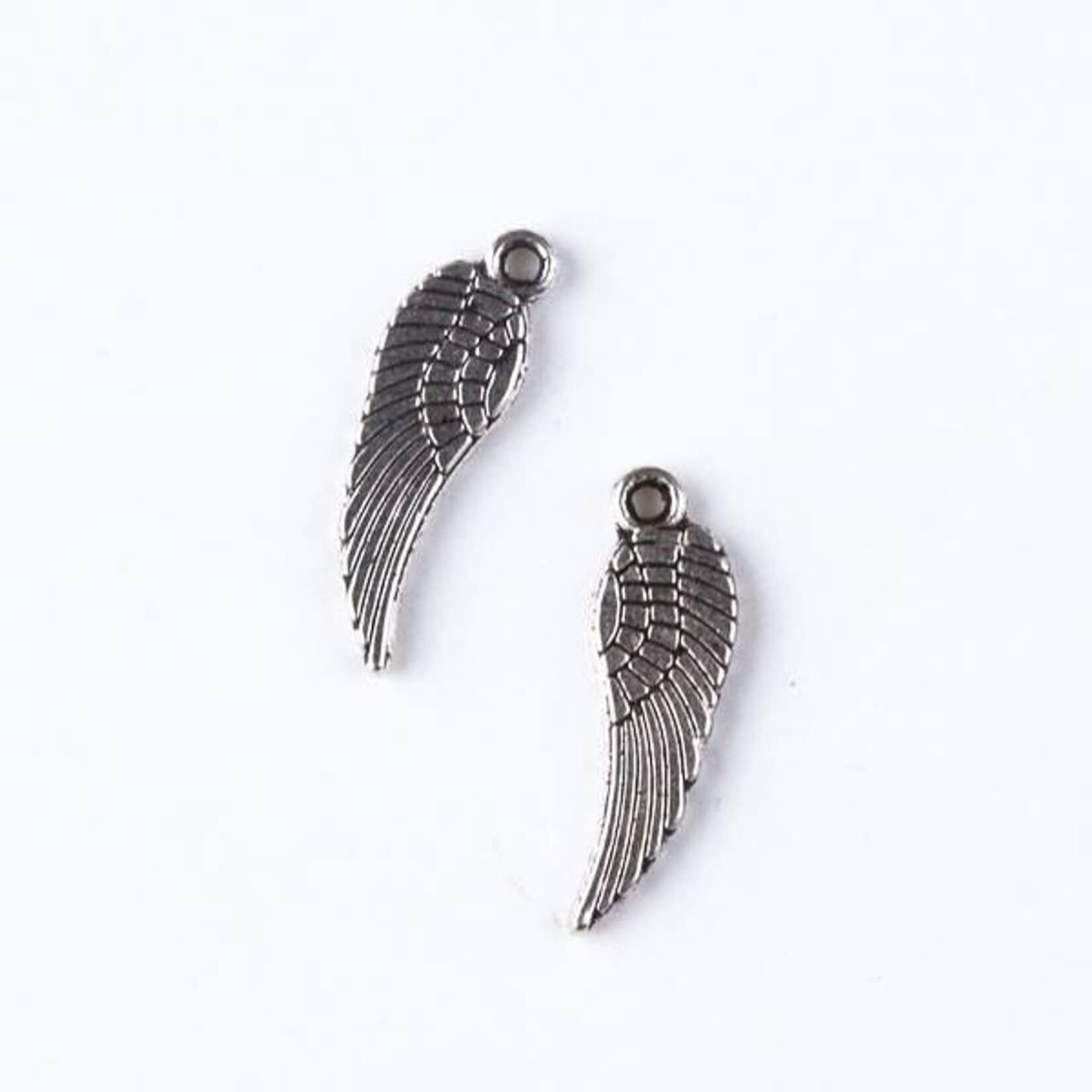 Pewter 5x16mm Small Wing Charm