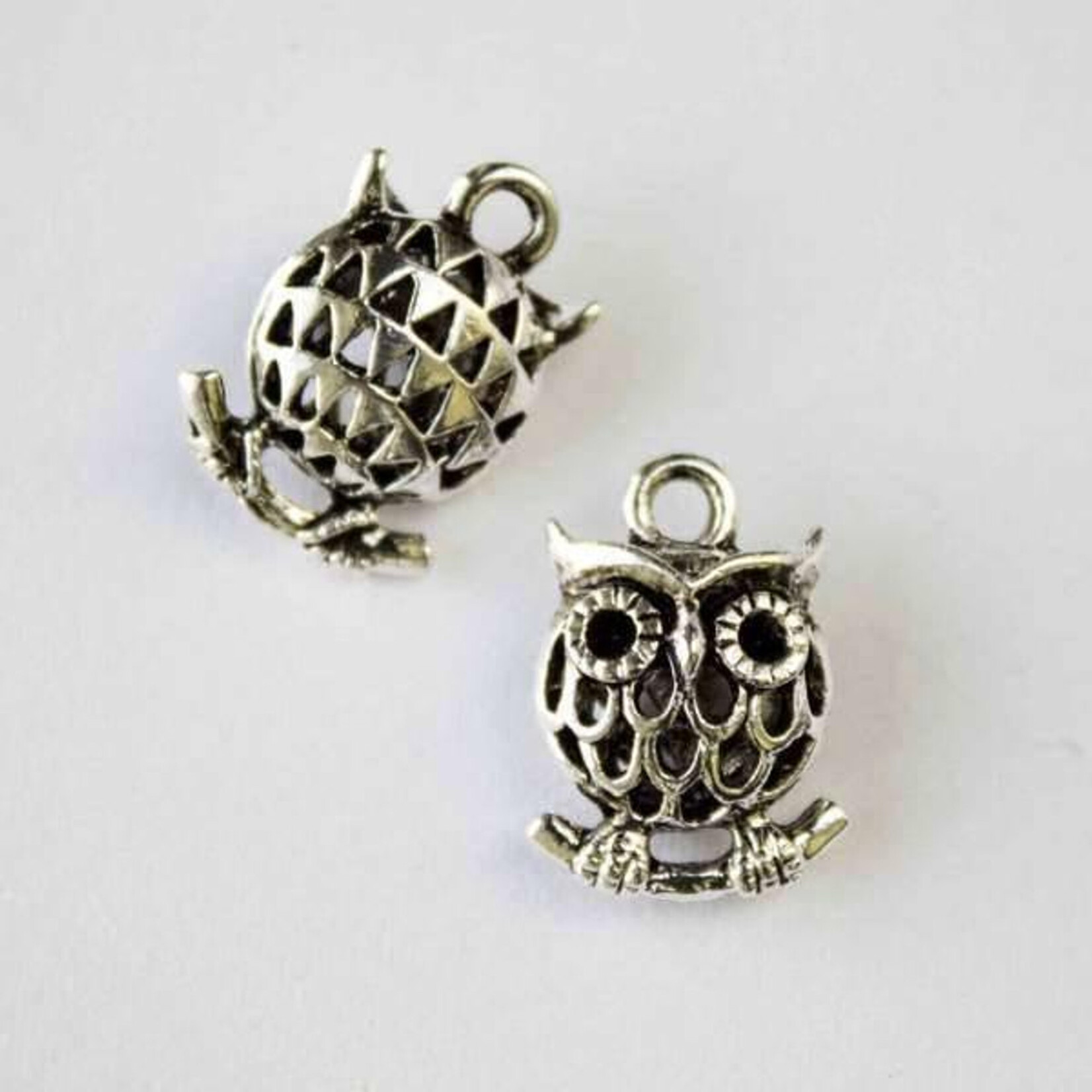 Pewter Hollow Owl 11x16mm Charm
