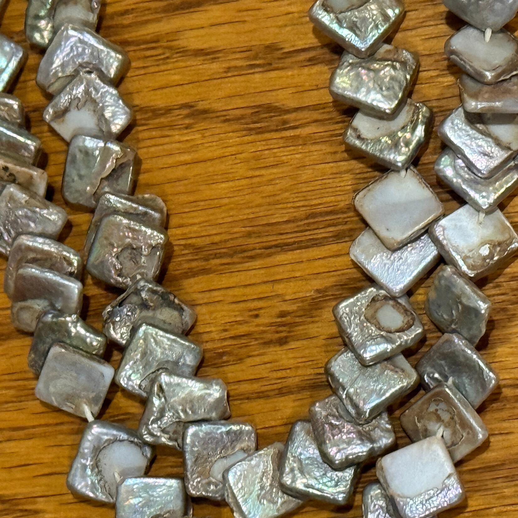 Irregular Pearl  Diamond-shaped 10x10mm Iridescent Gray Bead Strand