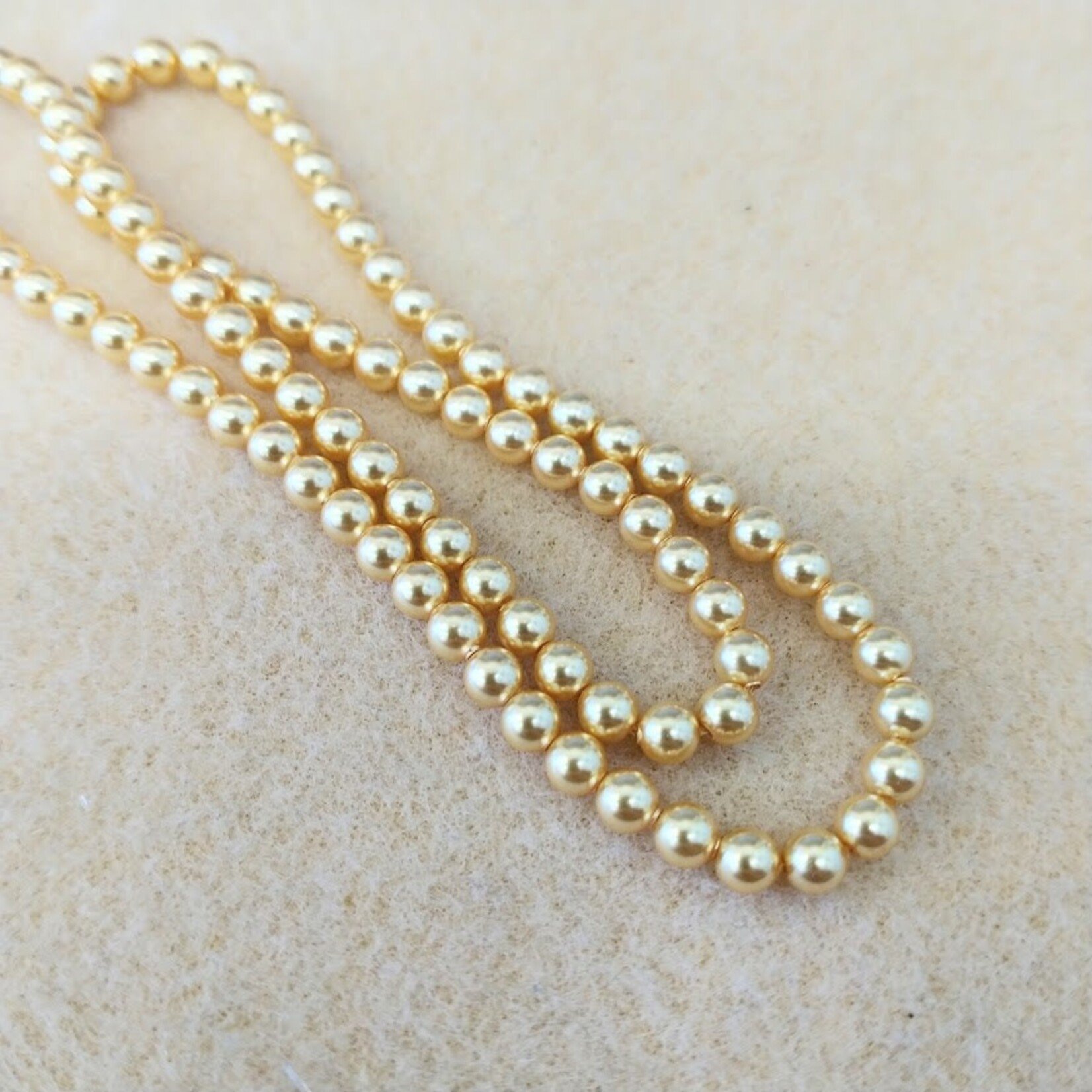 Swarovski Pearl  4mm Round Gold Strand
