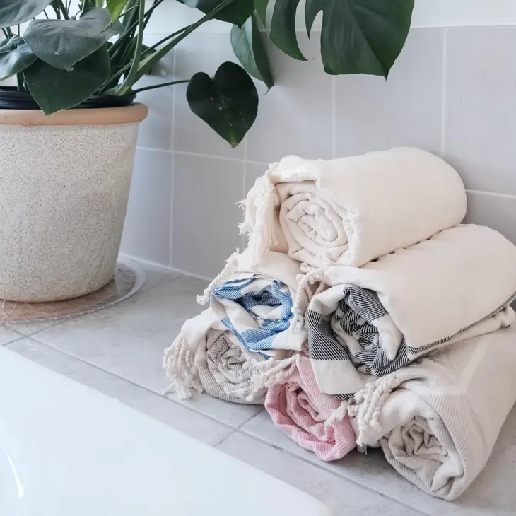 Sende Self Care Essentials Sende Pestemal Blanket Mist 67.5” x 39”