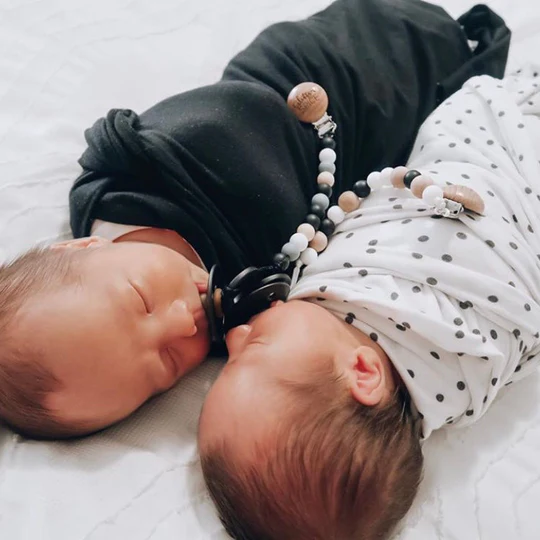 Glitter & Spice Glitter & Spice Pacifier Clip Leah