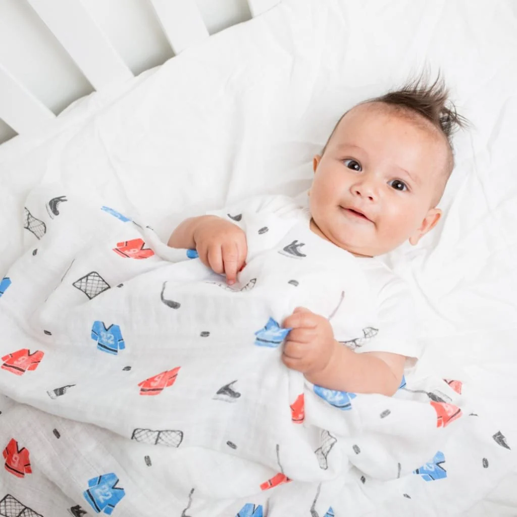 Lulujo Lulujo Muslin Swaddle Cotton Hockey 47" x 47"