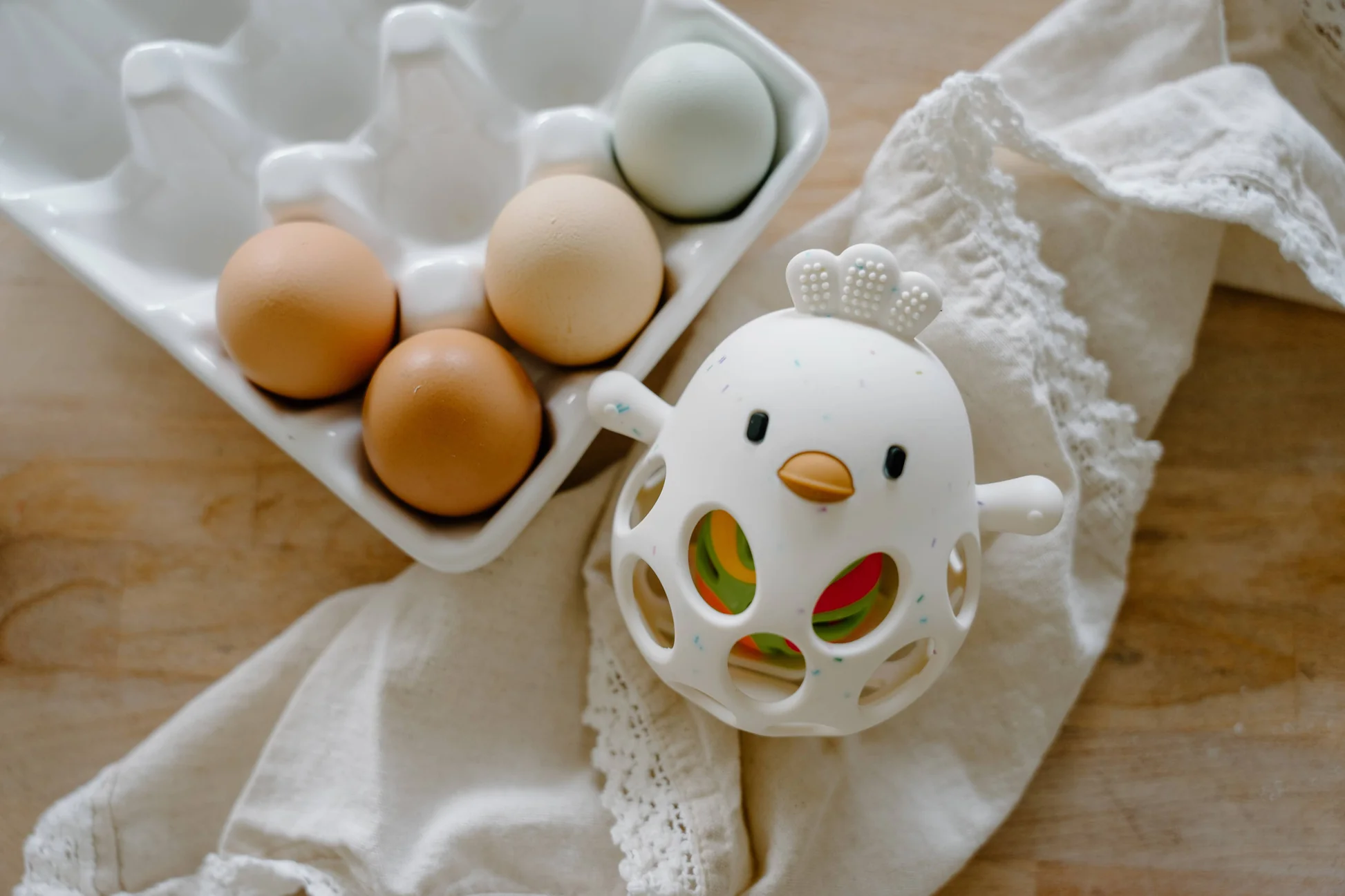 Peaks & Valleys Baby Peaks & Valleys Baby Clucky Chew Buddy Wheat