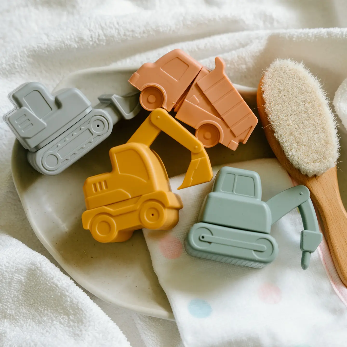 Peaks & Valleys Baby Peaks & Valleys Baby Construction Bath Toys Primary