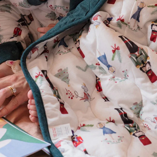 Nest Designs Nest Medium Cozy Blanket Nutcracker