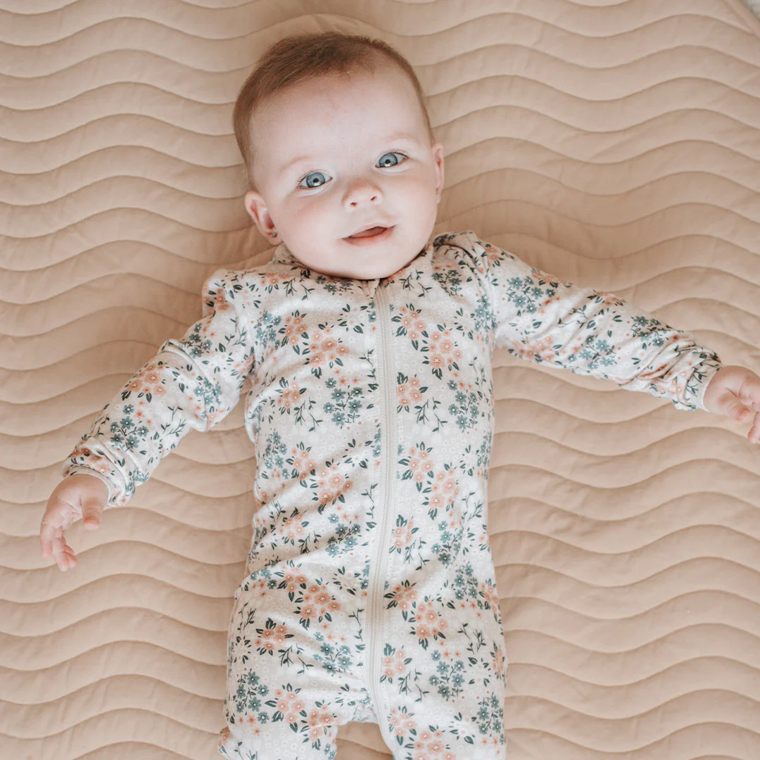 Petit Lem Petit Lem Footed Sleeper Knit AOP Floral Beige