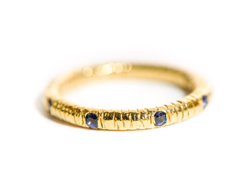 BRENT NEALE TEXTURED BAND WITH GEMSTONE RING