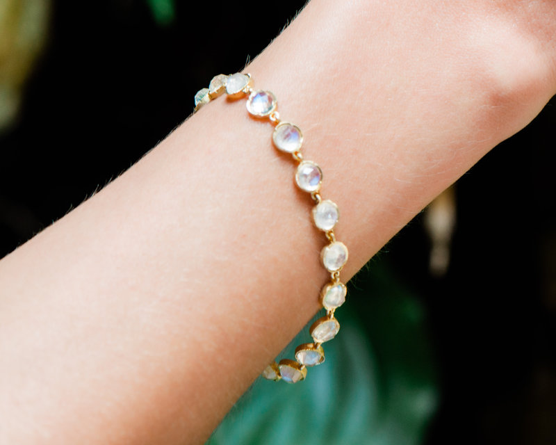 IRENE NEUWIRTH RAINBOW MOONSTONE TENNIS BRACELET