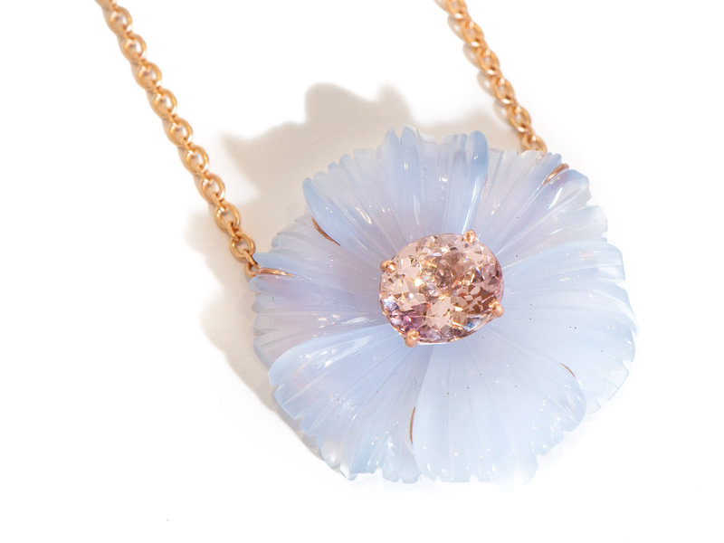 IRENE NEUWIRTH CARVED CHALCEDONY & MORGANITE TROPICAL FLOWER NECKLACE